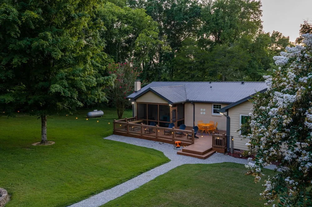 4118 Leipers Creek Rd Williamsport, TN 38487