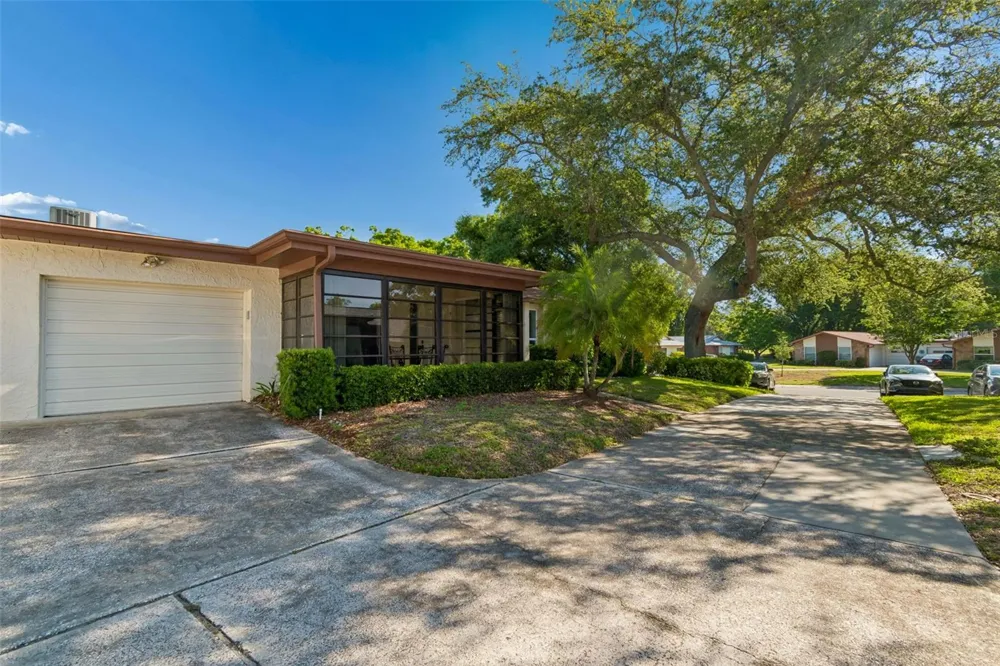 2150 SHELLY DRIVE #B Palm Harbor, FL 34684