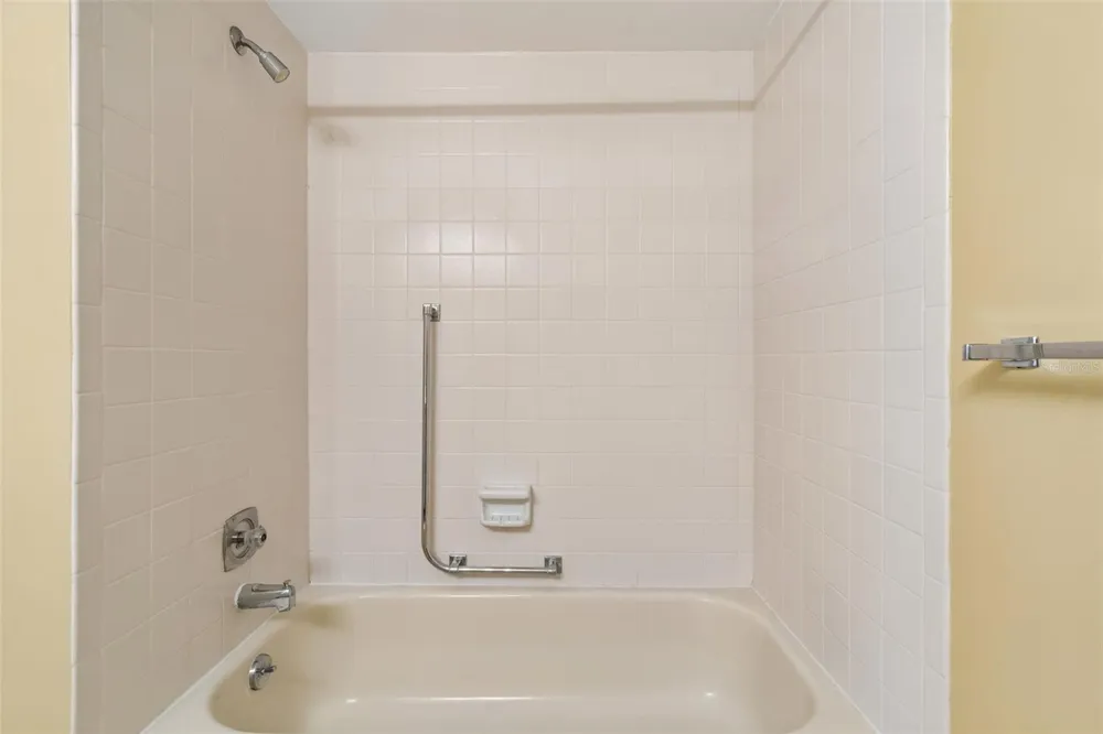 2150 SHELLY DRIVE #B Palm Harbor, FL 34684