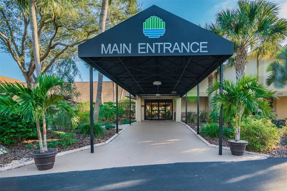 2150 SHELLY DRIVE #B Palm Harbor, FL 34684