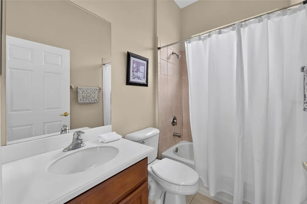 4315 70TH AVENUE E Ellenton, FL 34222