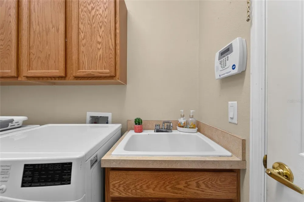 4315 70TH AVENUE E Ellenton, FL 34222