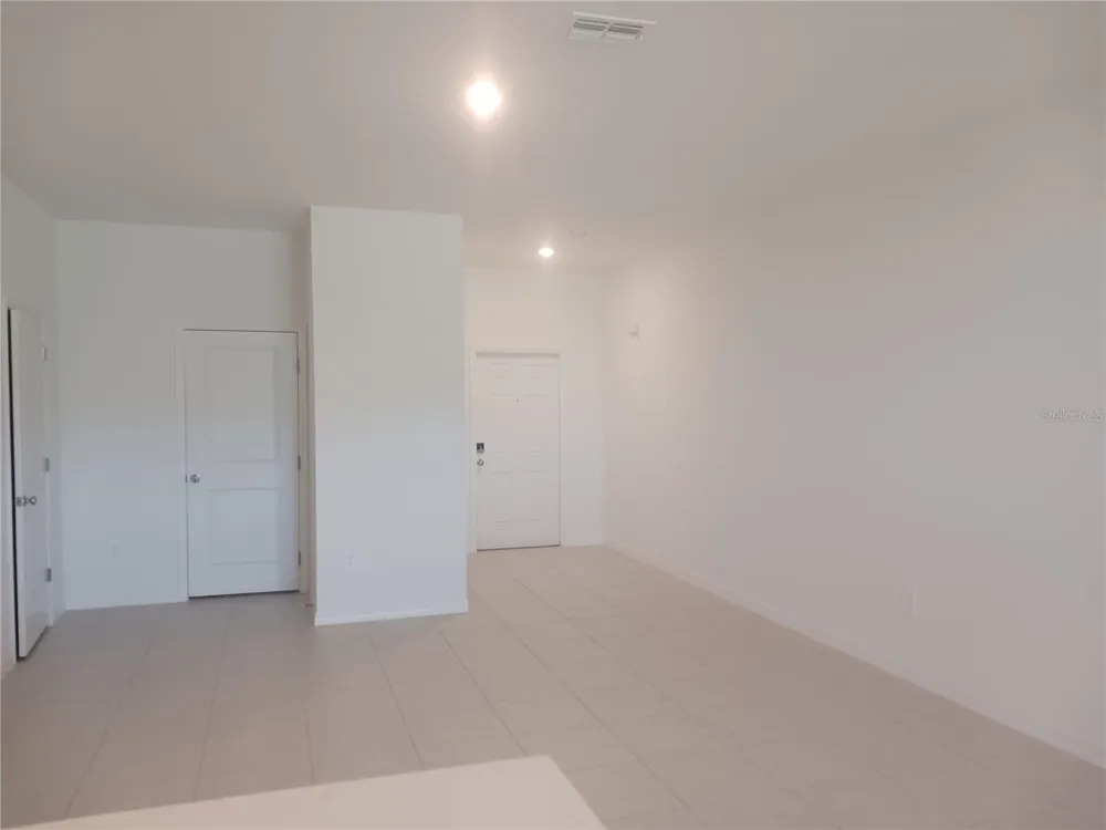 8607 TROPICAL AIRE LANE Parrish, FL 34219