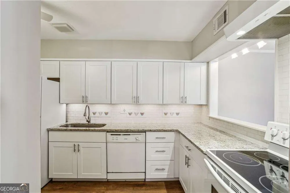 3091 Colonial WAY Atlanta, GA 30341