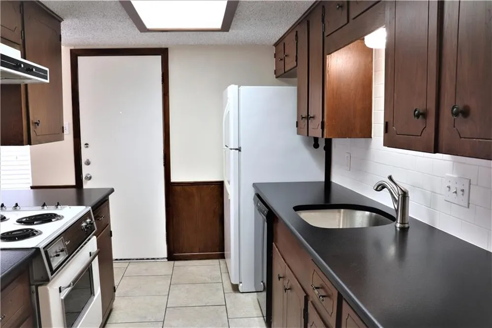 1214 Leander Road #B Georgetown, TX 78628