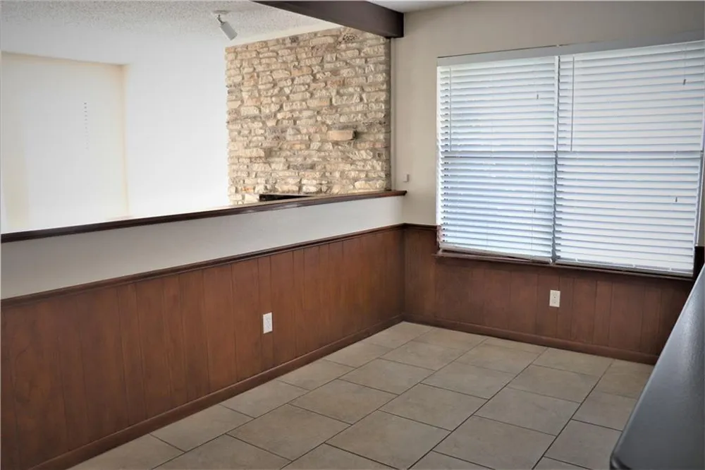 1214 Leander Road #B Georgetown, TX 78628