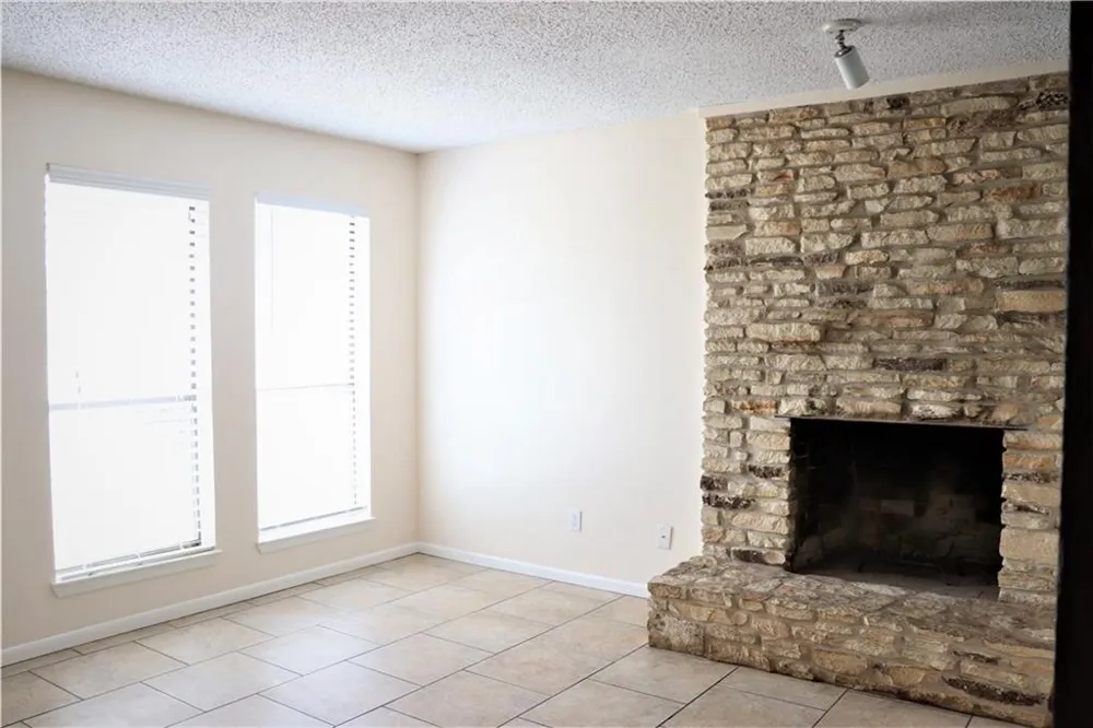 1214 Leander Road #B Georgetown, TX 78628