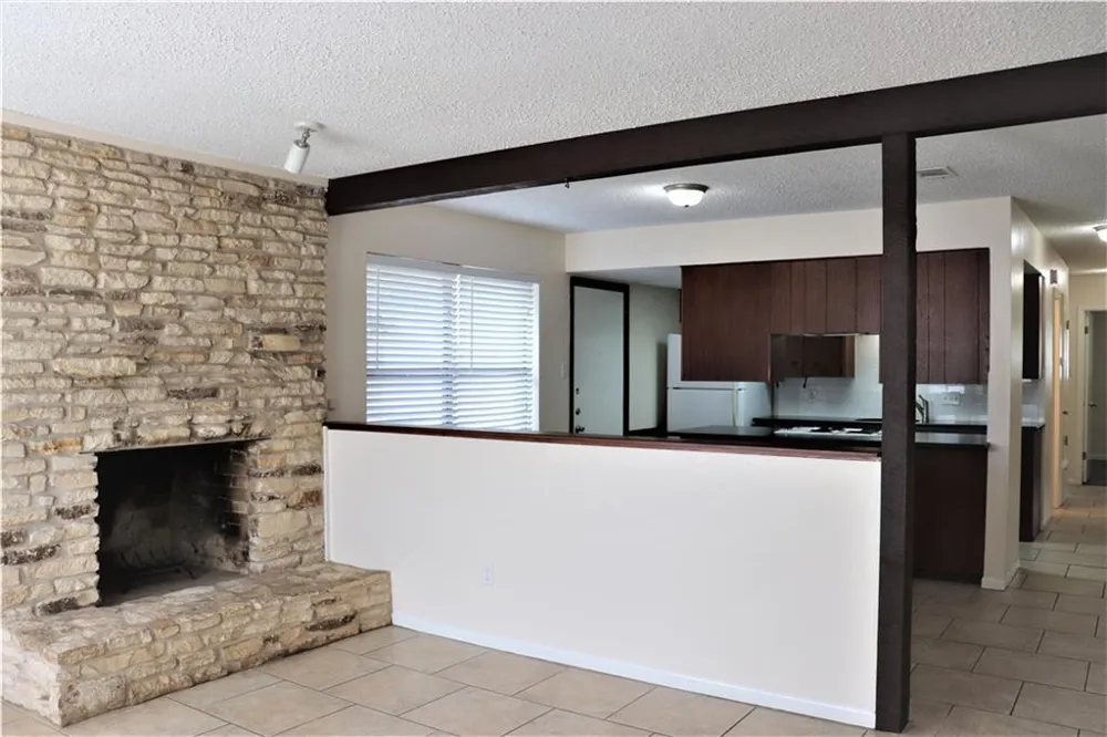 1214 Leander Road #B Georgetown, TX 78628