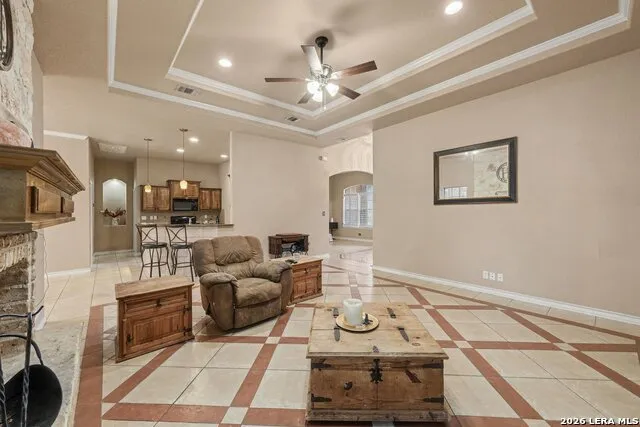 438 Rosewood Dr La Vernia, TX 78121