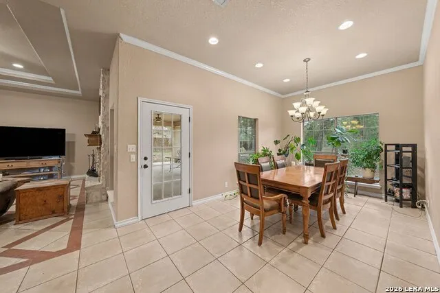438 Rosewood Dr La Vernia, TX 78121