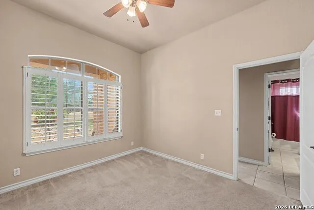 438 Rosewood Dr La Vernia, TX 78121