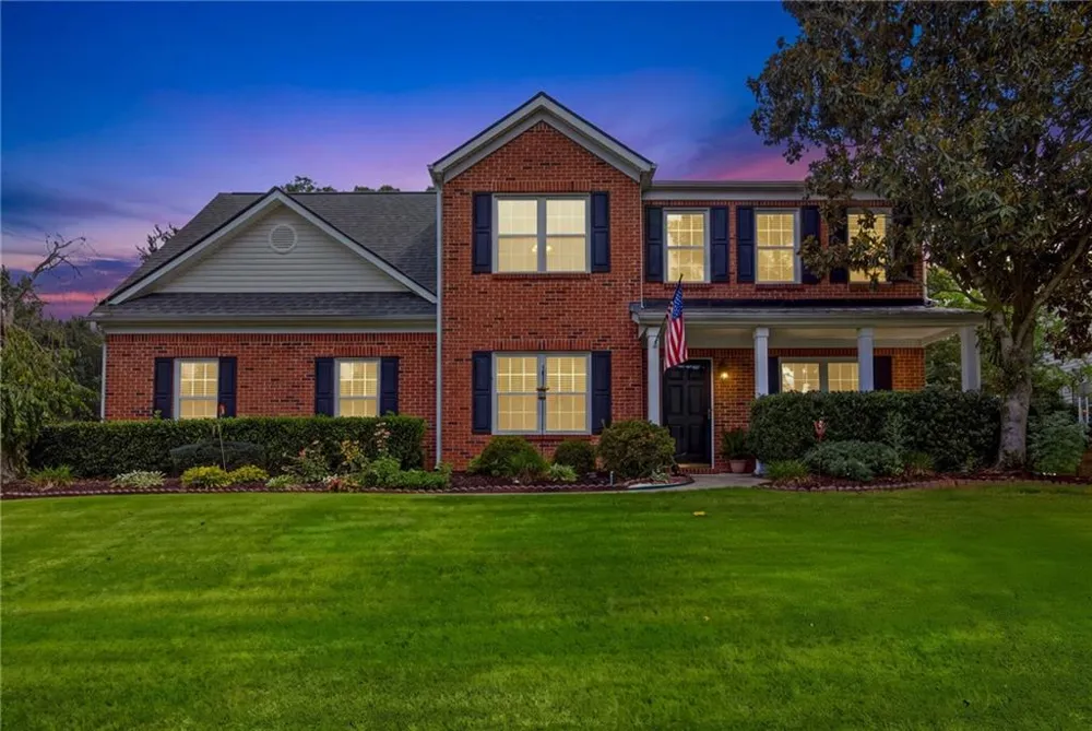 2725 Angel Oak Circle Dacula, GA 30019