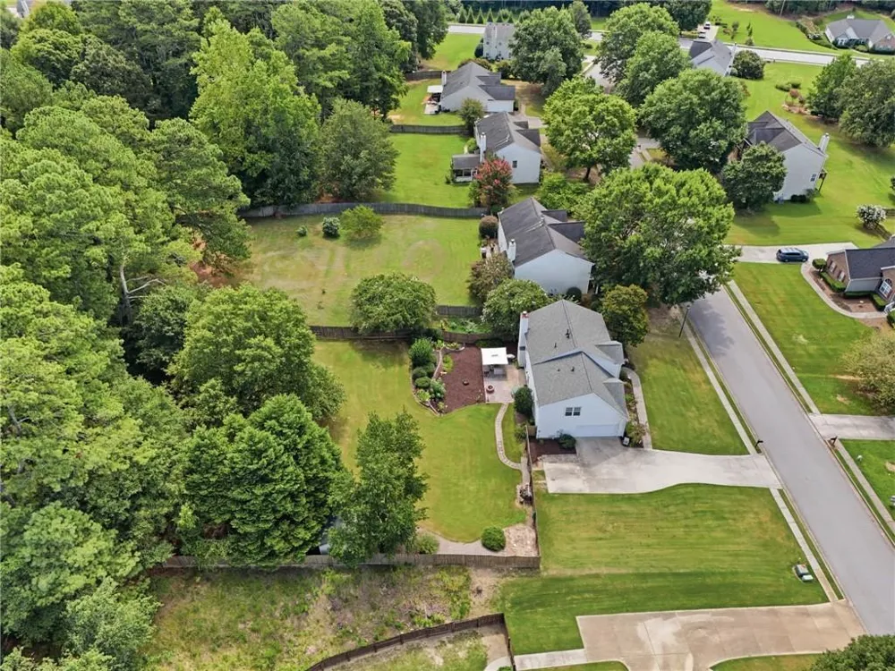 2725 Angel Oak Circle Dacula, GA 30019