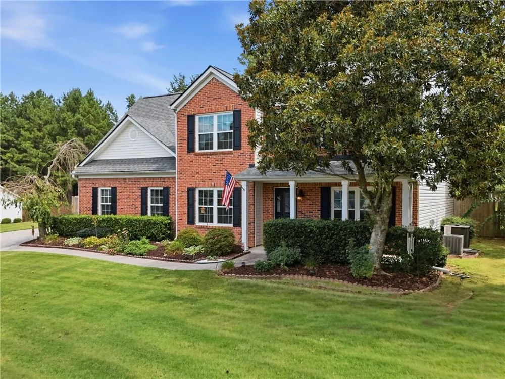 2725 Angel Oak Circle Dacula, GA 30019