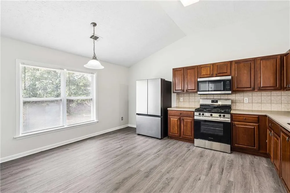 7226 Boulder Pass Union City, GA 30291