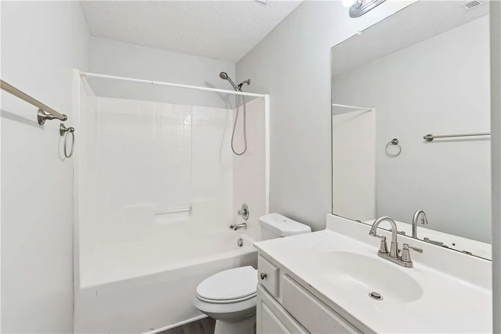 7226 Boulder Pass Union City, GA 30291
