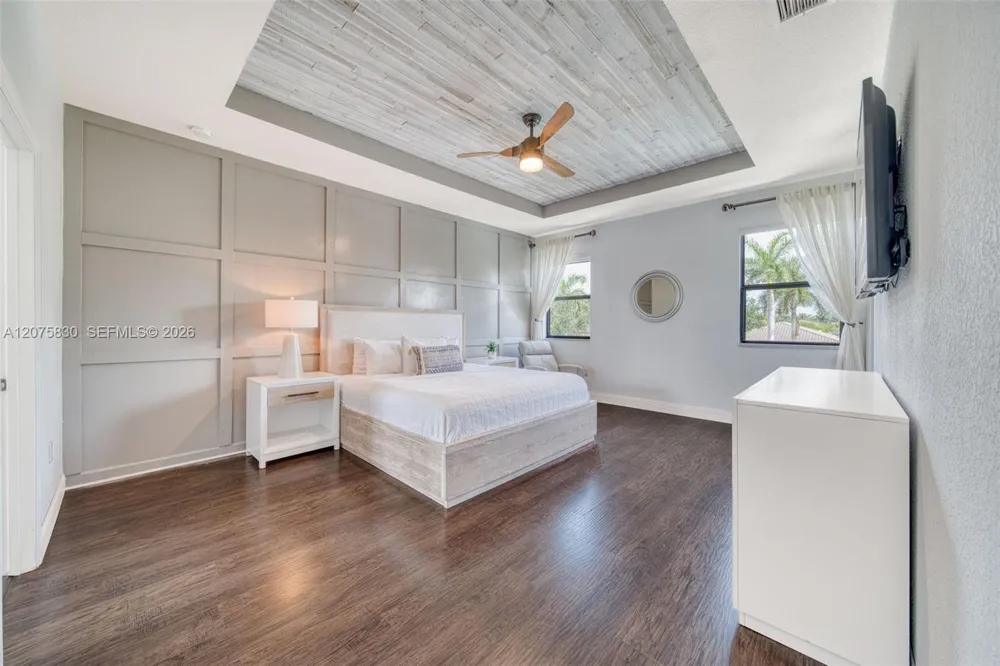 2655 SE 1st St Homestead, FL 33033