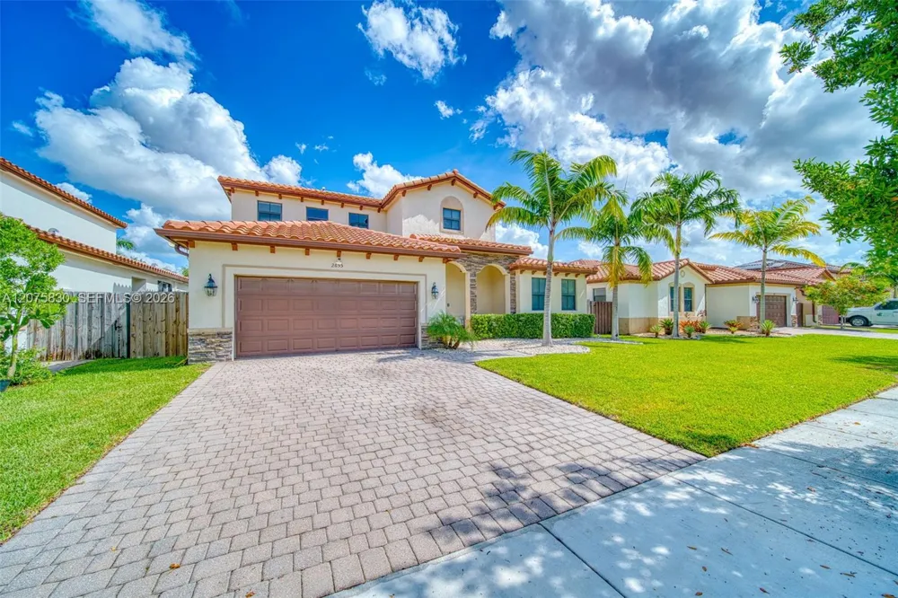 2655 SE 1st St Homestead, FL 33033