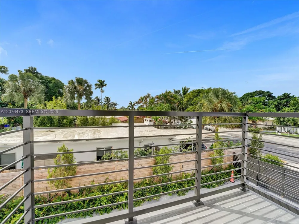 1226 NE 15th Ave Fort Lauderdale, FL 33304