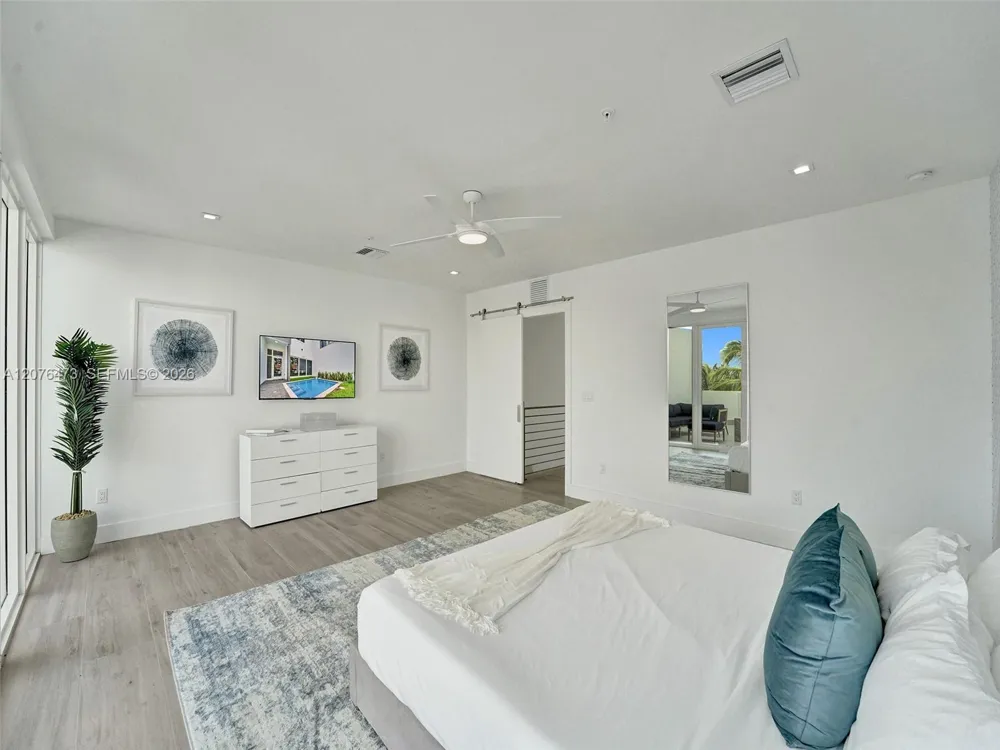 1226 NE 15th Ave Fort Lauderdale, FL 33304