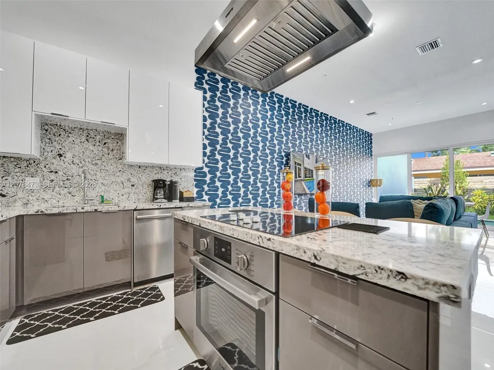 1226 NE 15th Ave Fort Lauderdale, FL 33304