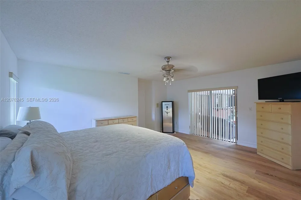 18723 SW 83rd Pl Cutler Bay, FL 33157