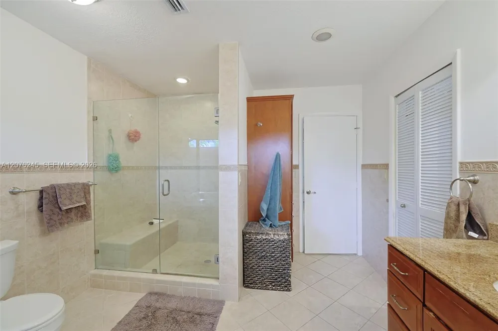 18723 SW 83rd Pl Cutler Bay, FL 33157