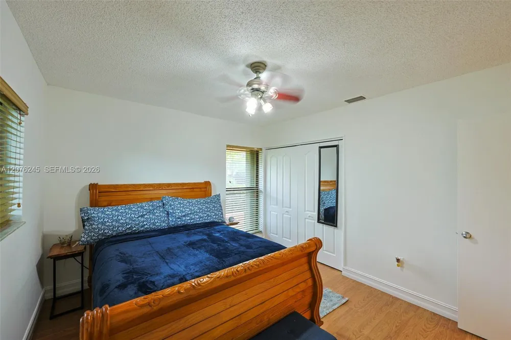 18723 SW 83rd Pl Cutler Bay, FL 33157