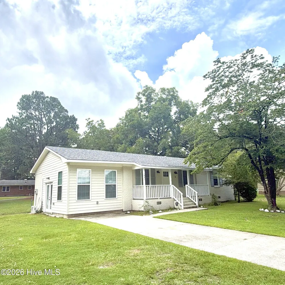 1931 Lt Hardee Road Greenville, NC 27858