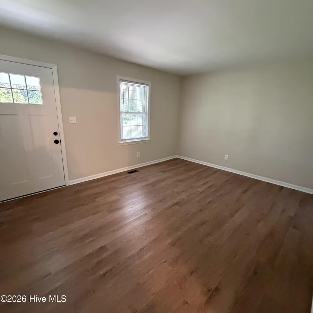 1931 Lt Hardee Road Greenville, NC 27858