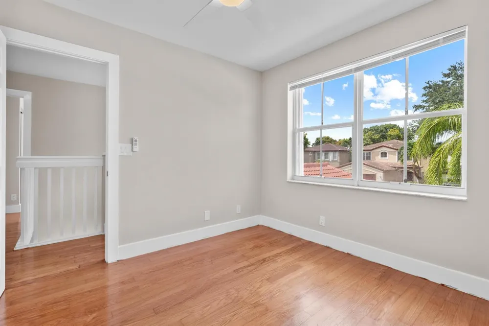 4250 NW 1st Place Deerfield Beach, FL 33442