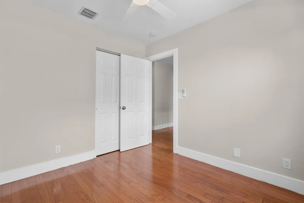 4250 NW 1st Place Deerfield Beach, FL 33442