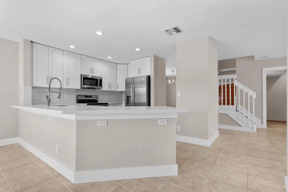 4250 NW 1st Place Deerfield Beach, FL 33442