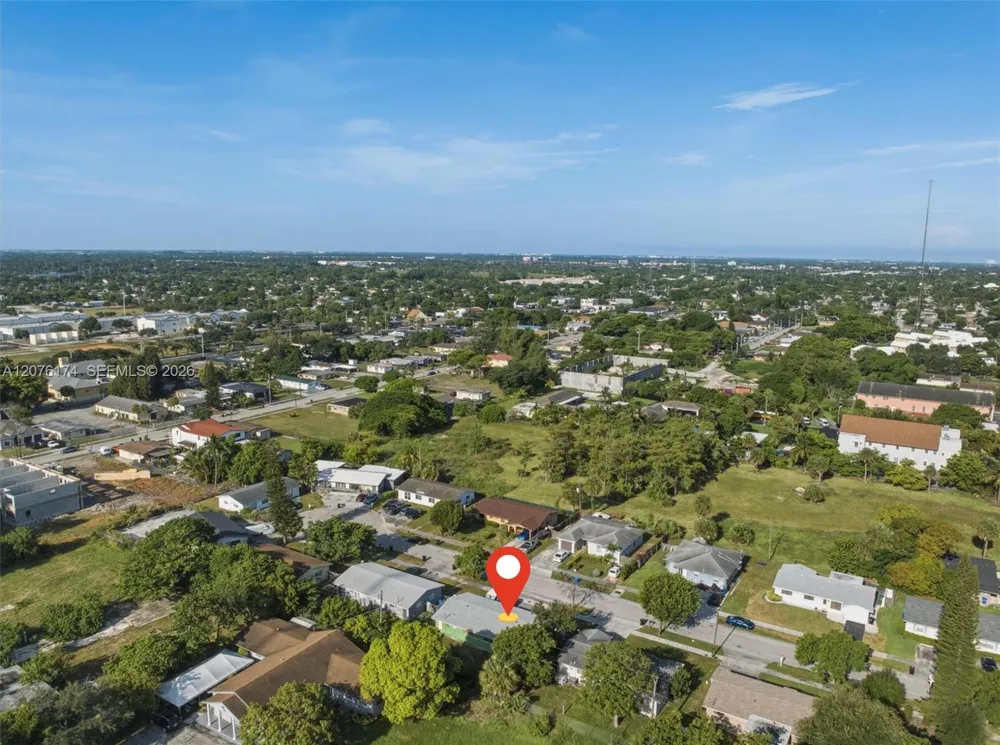 2140 NW 21st Ter Fort Lauderdale, FL 33311