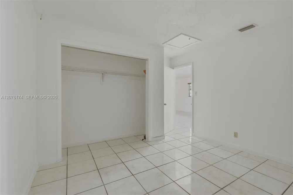 2140 NW 21st Ter Fort Lauderdale, FL 33311