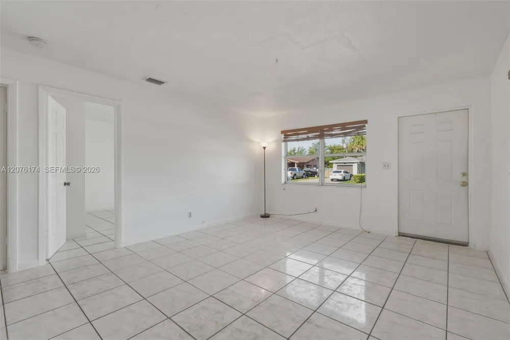 2140 NW 21st Ter Fort Lauderdale, FL 33311