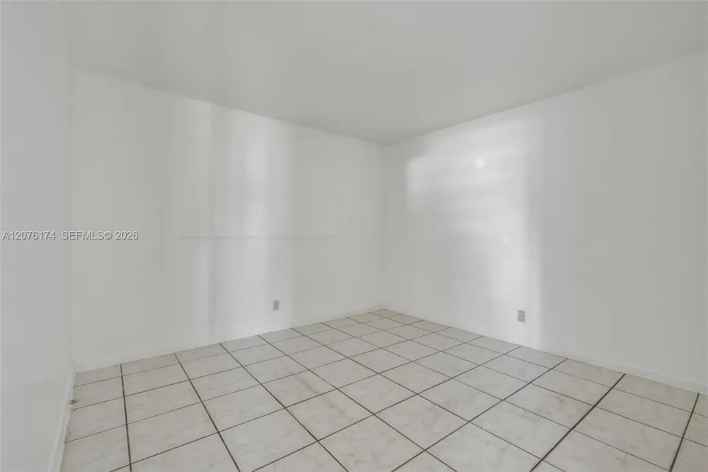 2140 NW 21st Ter Fort Lauderdale, FL 33311
