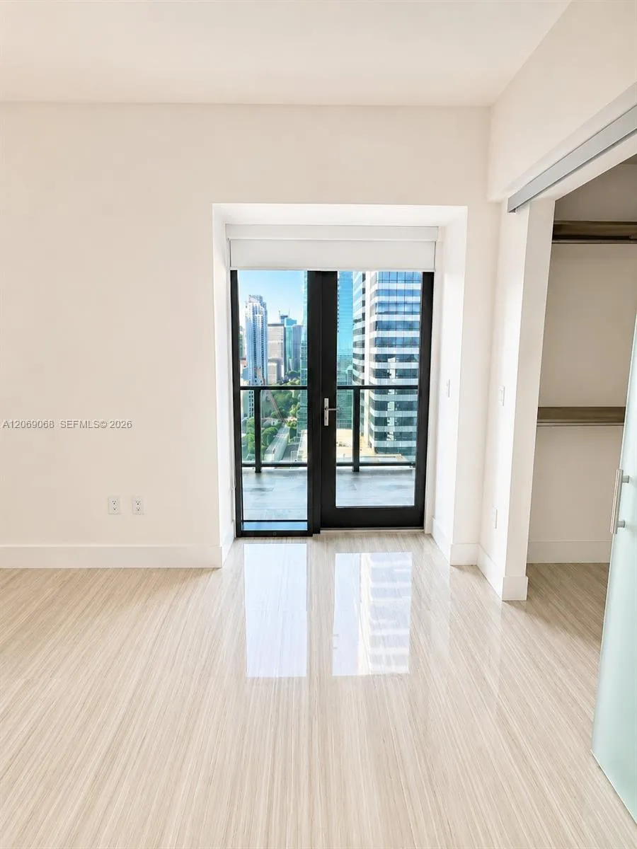 1451 Brickell Avenue #2706 Miami, FL 33131