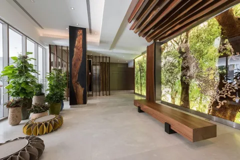 1010 Brickell Ave #2009
