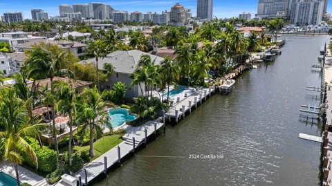 2524 Castilla Isle