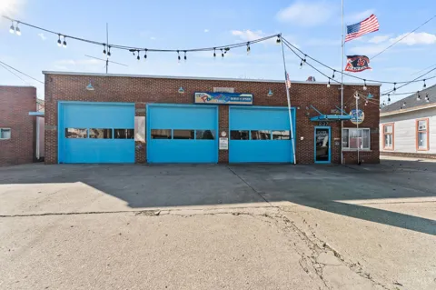 209 W Main Street