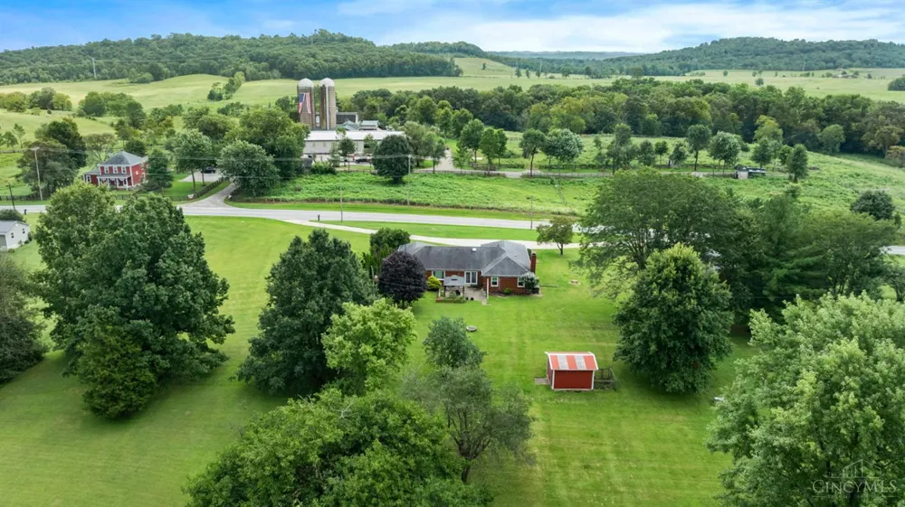 8637 St Rt 41 West Union, OH 45693