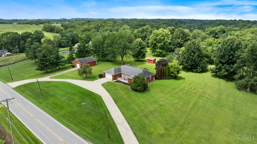 8637 St Rt 41 West Union, OH 45693
