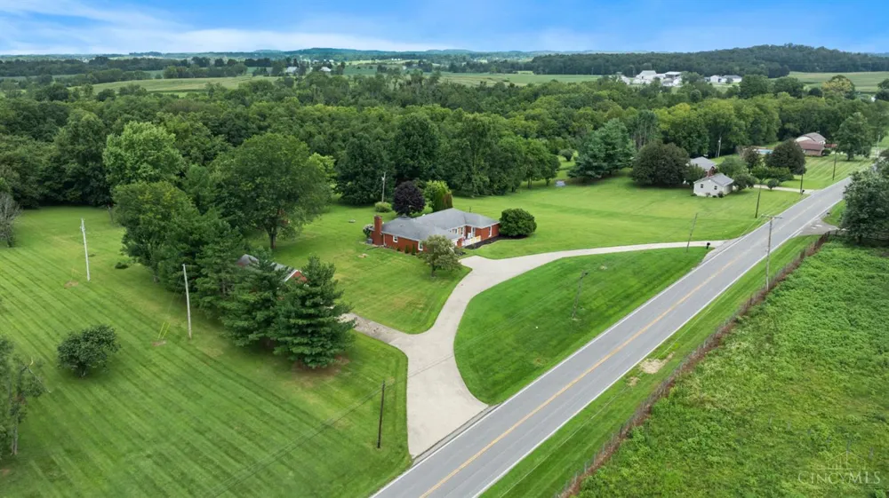 8637 St Rt 41 West Union, OH 45693