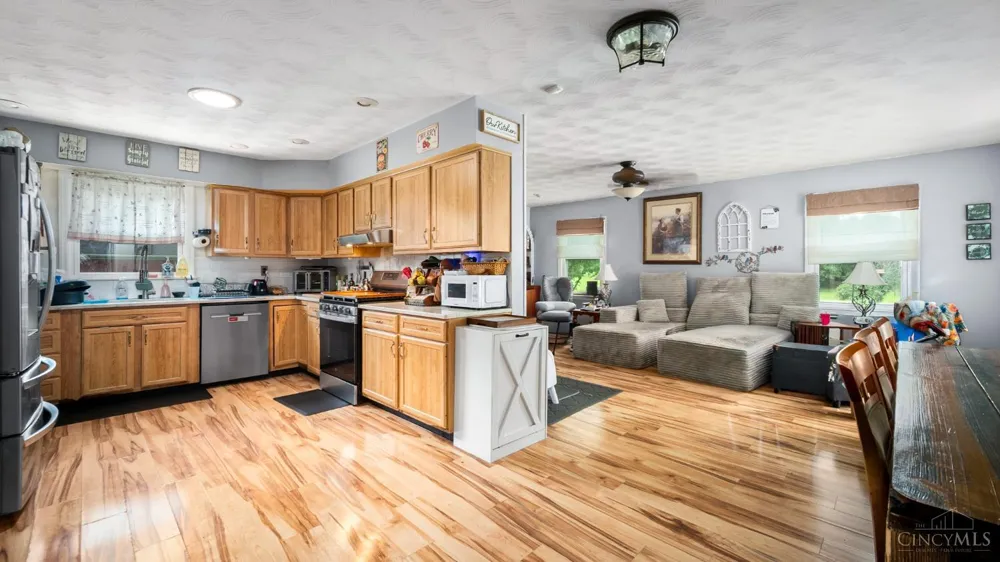 8637 St Rt 41 West Union, OH 45693