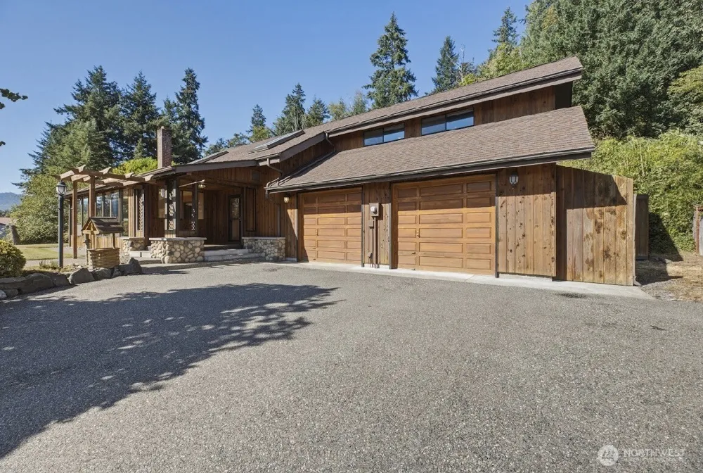 312 Antonie Avenue Eatonville, WA 98328