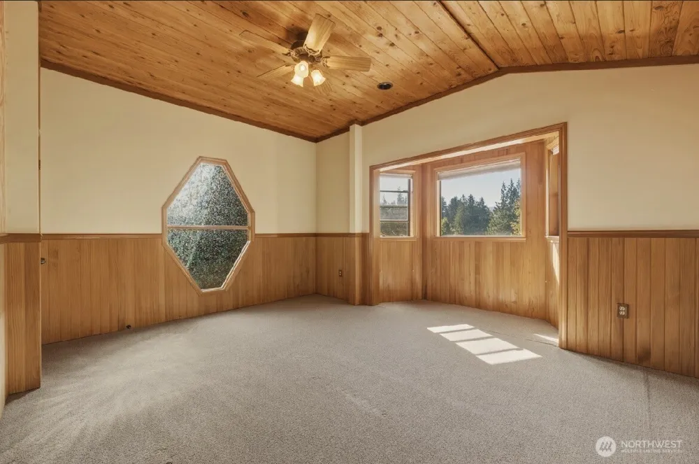 312 Antonie Avenue Eatonville, WA 98328