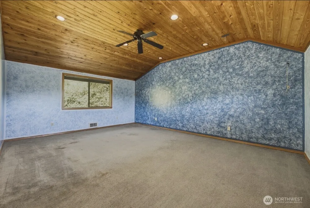 312 Antonie Avenue Eatonville, WA 98328
