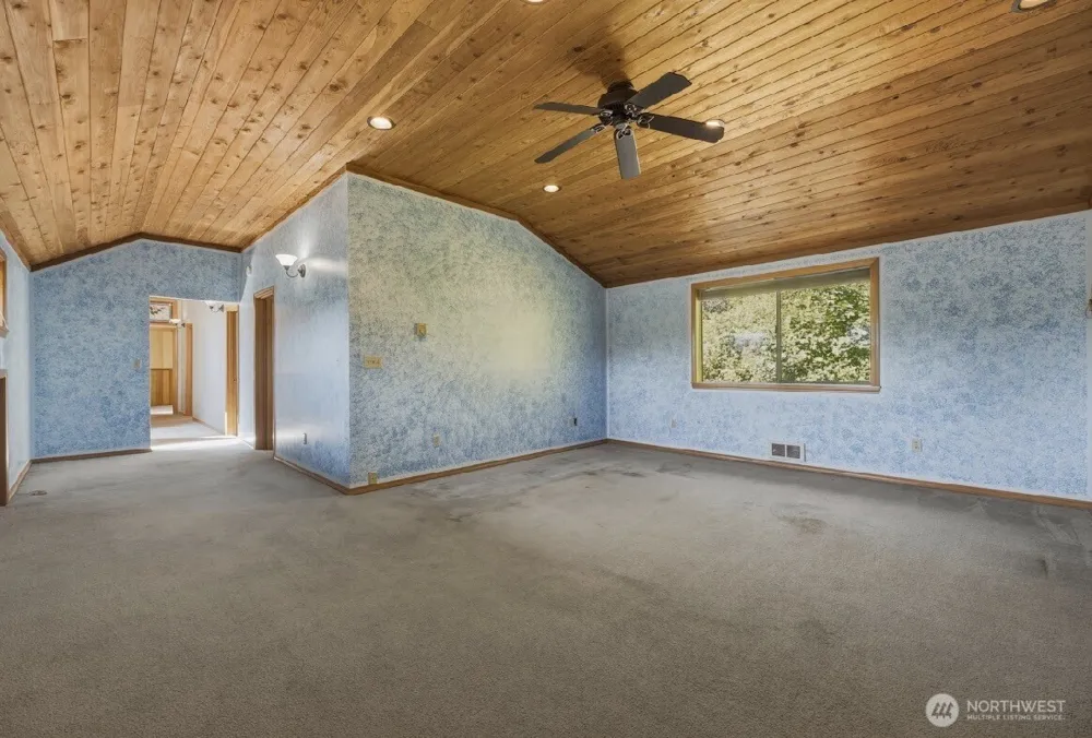 312 Antonie Avenue Eatonville, WA 98328