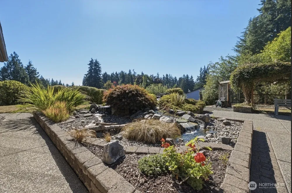 312 Antonie Avenue Eatonville, WA 98328